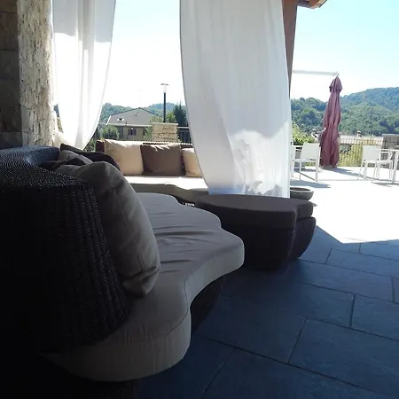 Hotel Tata-o & 4*